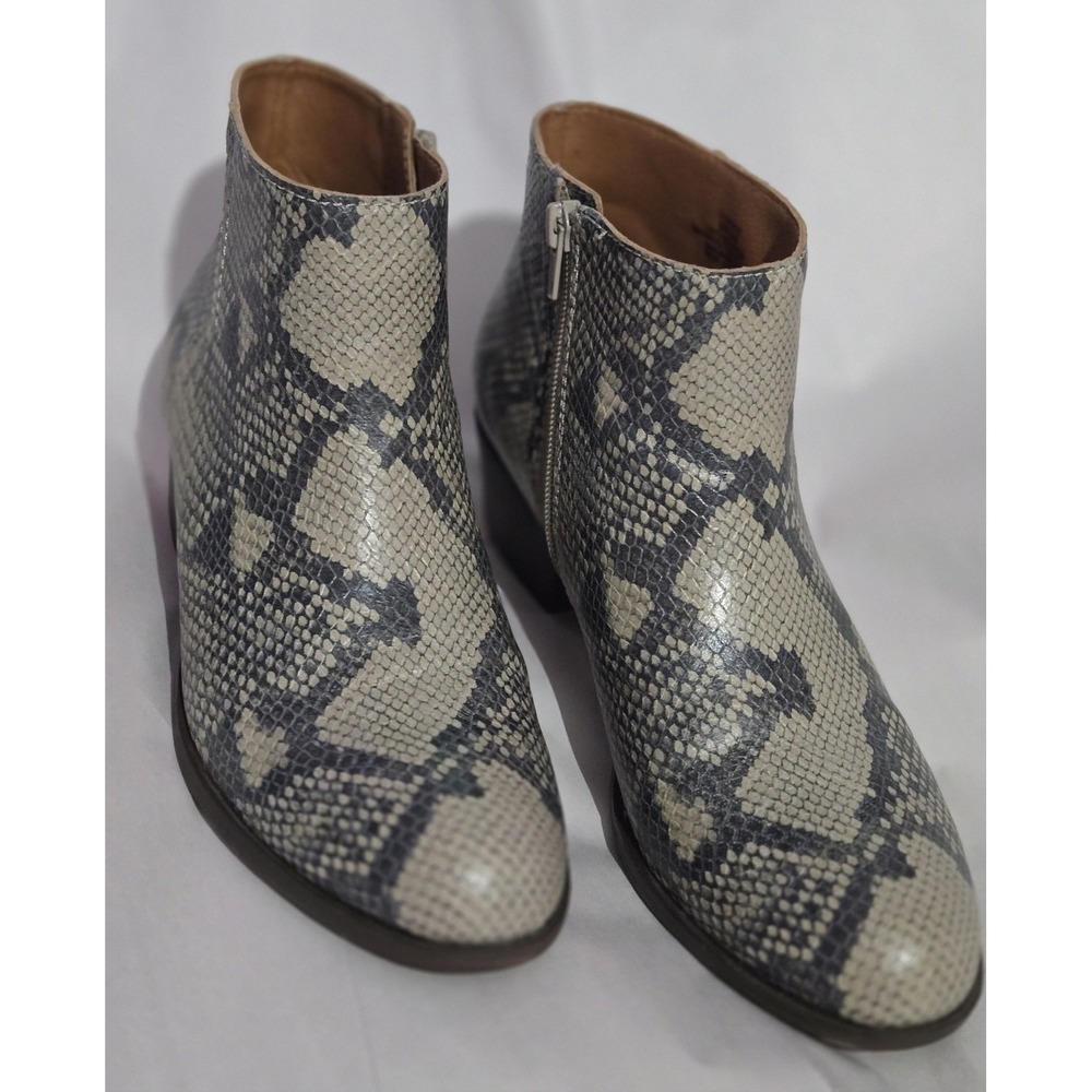 Lucky Brand Basel Booties Womens 9 Snakeskin Print Leather Ankle Boots LK-BHADIE